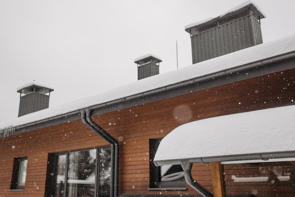 a roof withstanding heavy Iowa snowfall - roofing contractor in Cedar Rapids IA